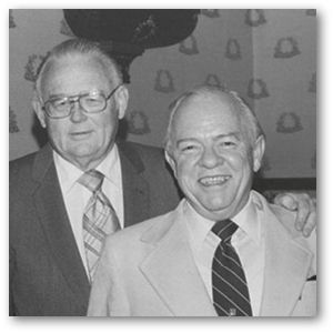 Foto (zwart-wit) Melvin Judkins en F. Mason Sones